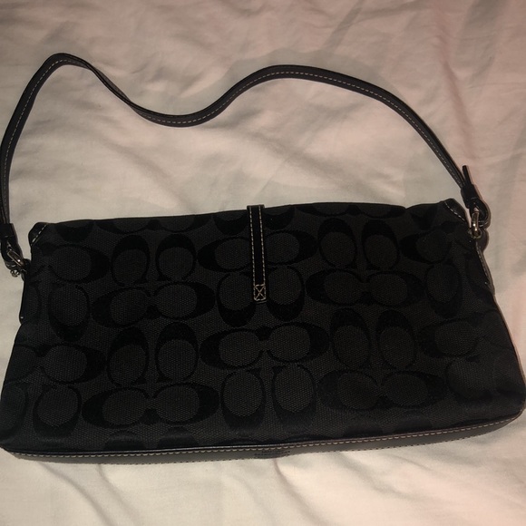 Coach purse - Picture 2 of 6